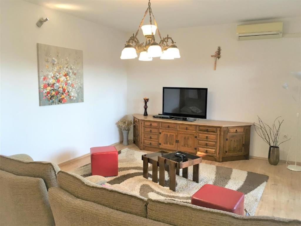 Cosy Apartment On The Beach - カリ エクステリア 写真