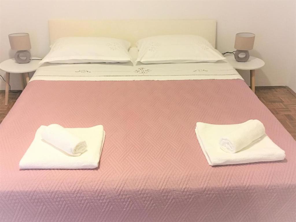 Cosy Apartment On The Beach - カリ エクステリア 写真